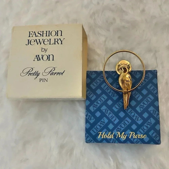 Avon Fashion Jewelry Vintage Pretty Parrot Goldtone Pin - Picture 3 of 7